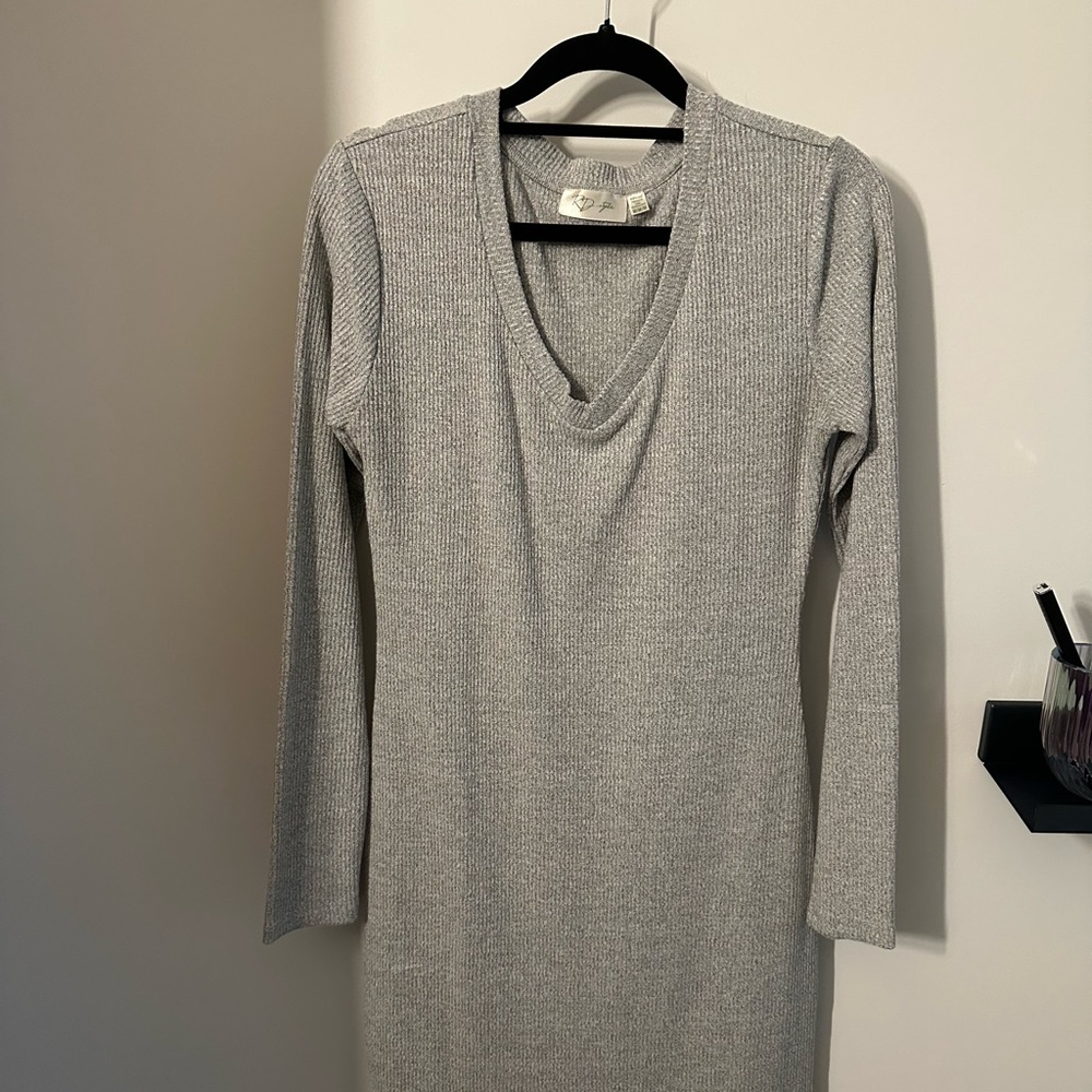 RD Style Light Gray Ribbed V-Neck Long Sleeve Dress